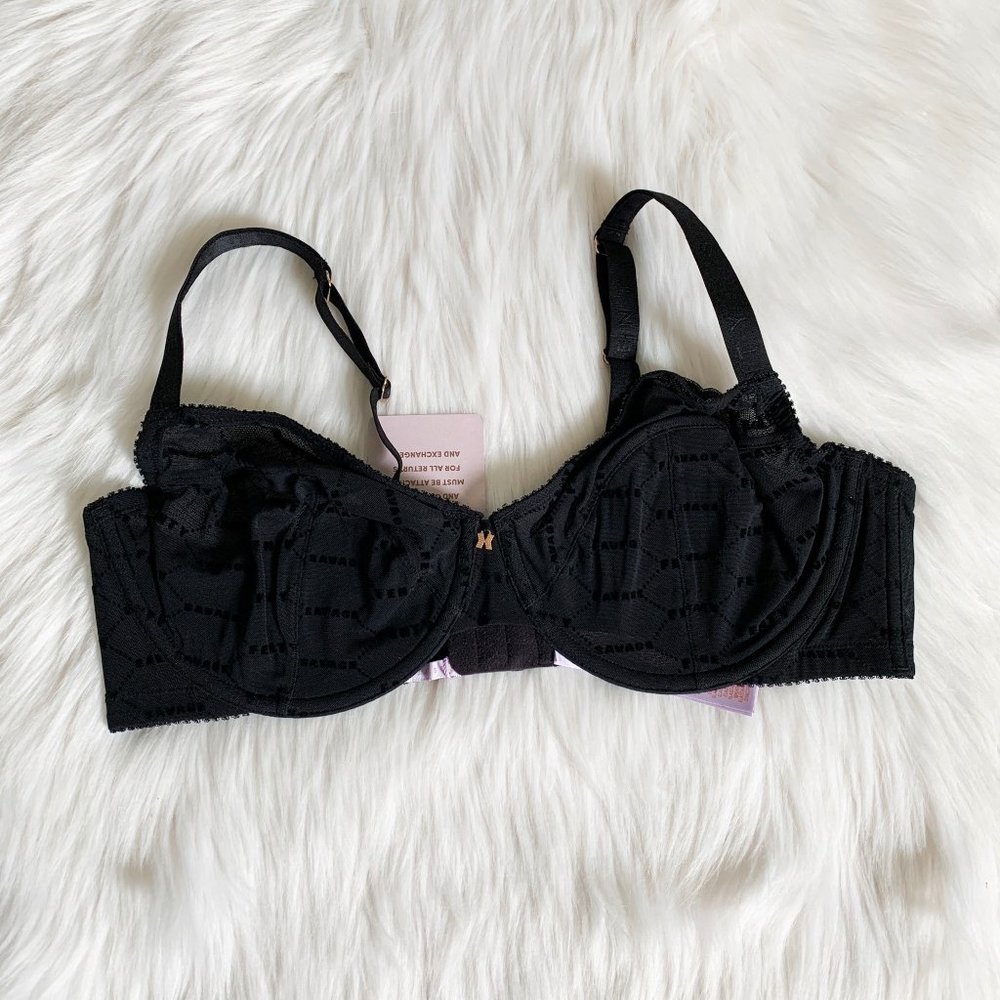NWT Savage x Fenty Logo Bra 38DD